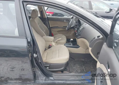 2009 Hyundai Elantra Touring из США, поврежденный, VIN KMHDC86E79U036974